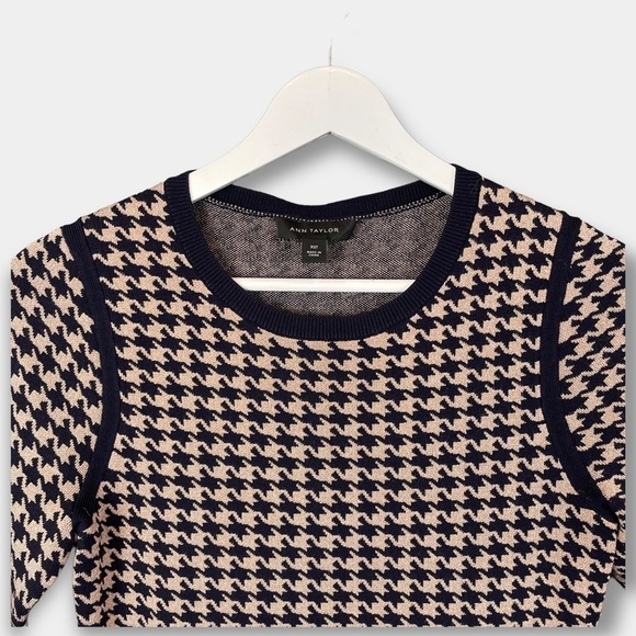Ann Taylor Houndstooth Sweater Dress Size XS Tall - Picture 5 of 6